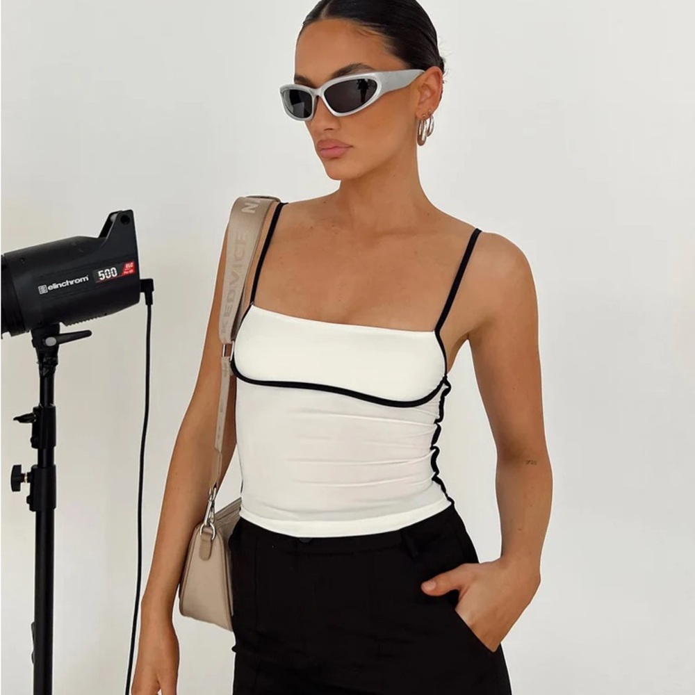 MAIDENWELL CONTRAST TOP WHITE PRINCESS POLLY